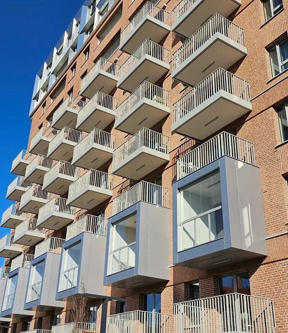 Copper Apartment By The European Solidarity Centre 格但斯克