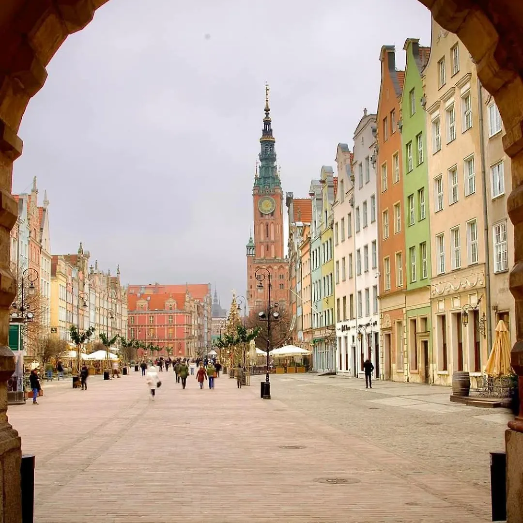 Copper Apartment By The European Solidarity Centre Gdansk